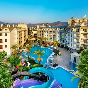 3* Semesteranläggning (resort) Costa Mare